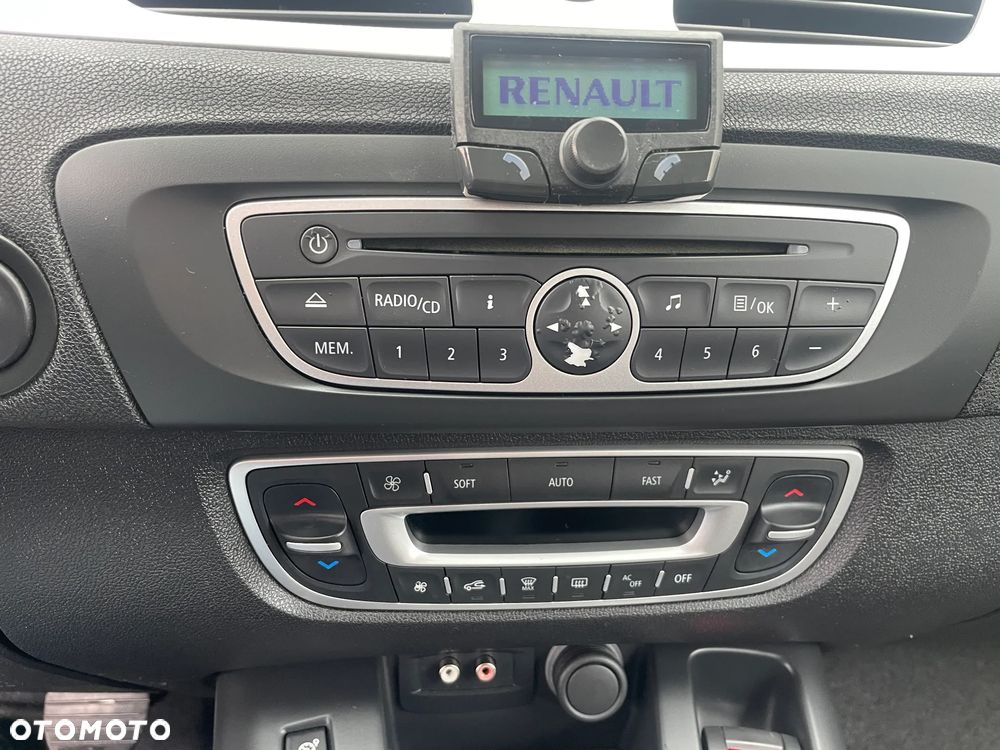 Renault Scenic TCe 130 Dynamique - 19