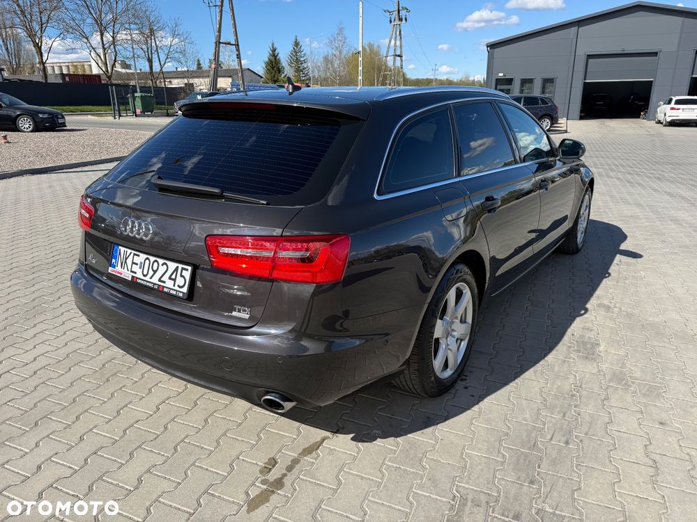 Audi A6 Avant 2.0 TDI Ultra DPF S tronic - 11