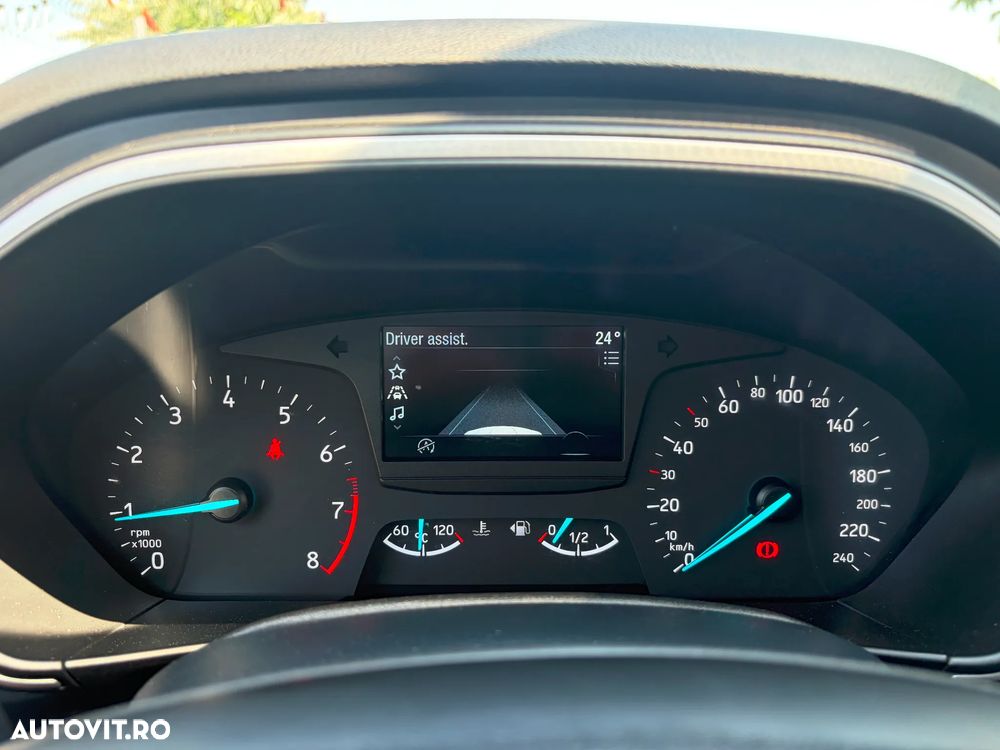 Ford Focus 1.0 EcoBoost Trend Edition - 13
