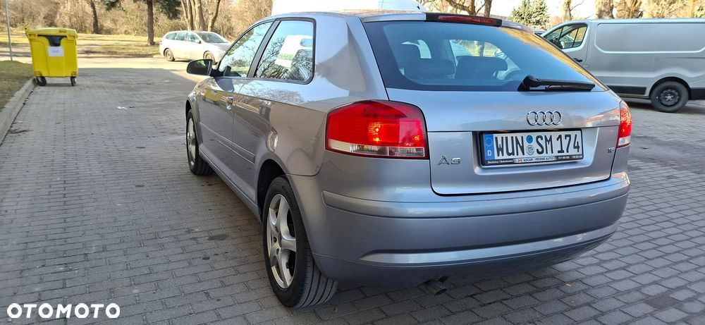 Audi A3 3-drzwiowe 1.6 Ambiente - 5
