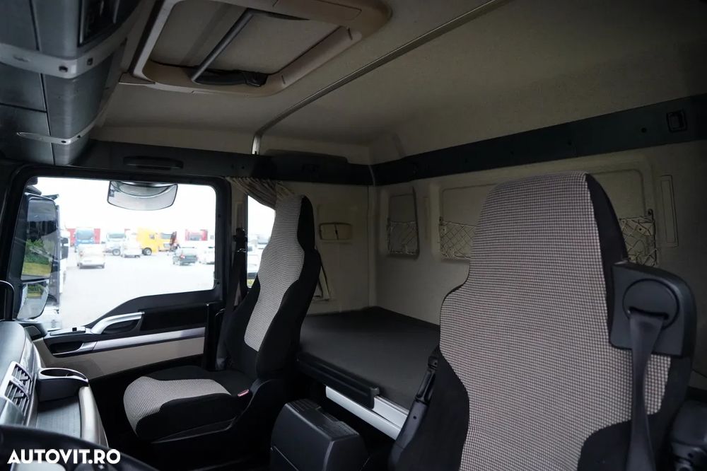 MAN TGX 18.500 / 4x4 / HIDRAULICĂ / HIDROPROPULSARE / CABINĂ JOSĂ / ANVELOPE 100% / EURO 6 / - 26
