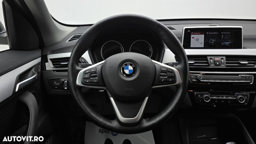 BMW X1 - 15