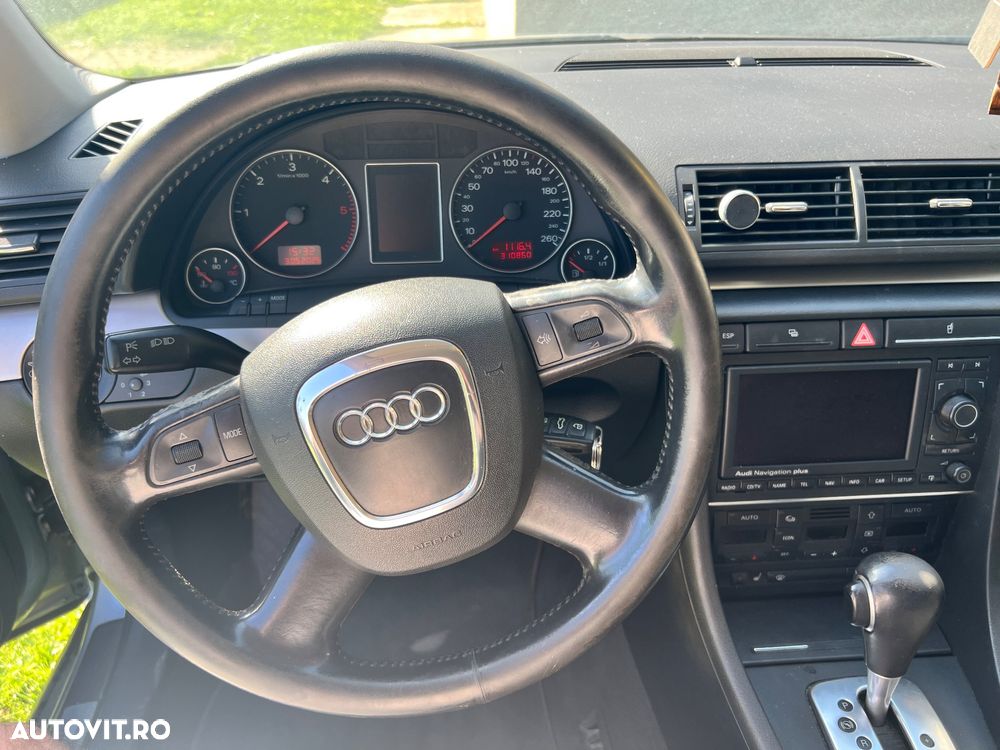 Audi A4 Avant - 6