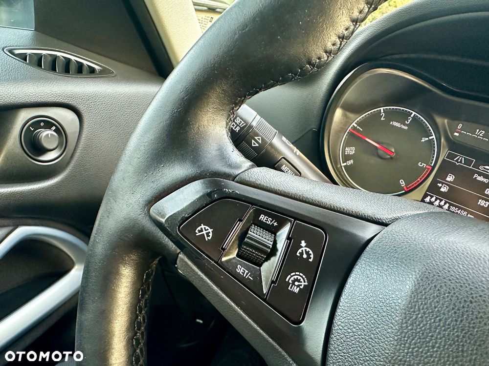 Opel Zafira 2.0 D (CDTI ecoFLEX) Start/Stop Innovation - 38