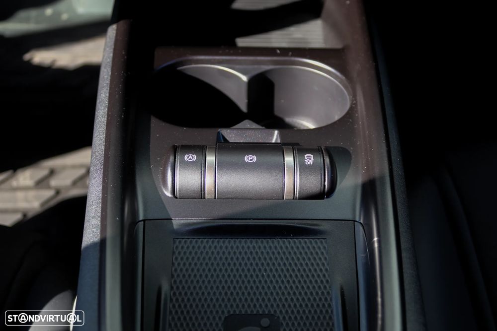 BYD Dolphin 60.4 kWh Design - 21