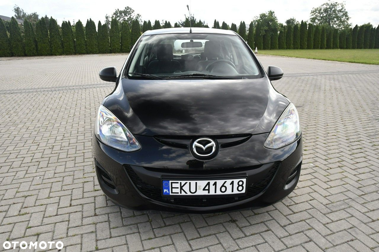 Mazda 2 - 5