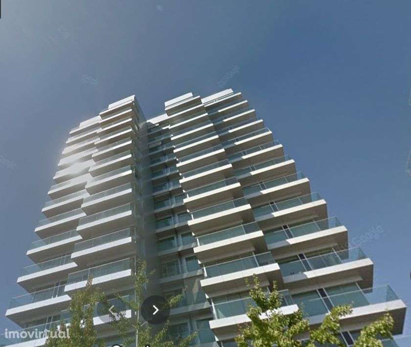 Apartamento T4 de Luxo no Restelo com vista sobre o Tejo e Lisboa - Grande imagem: 2/24