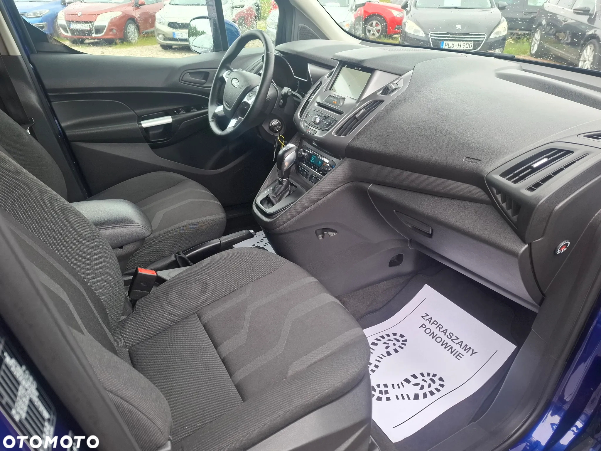 Ford Tourneo Connect Grand - 31