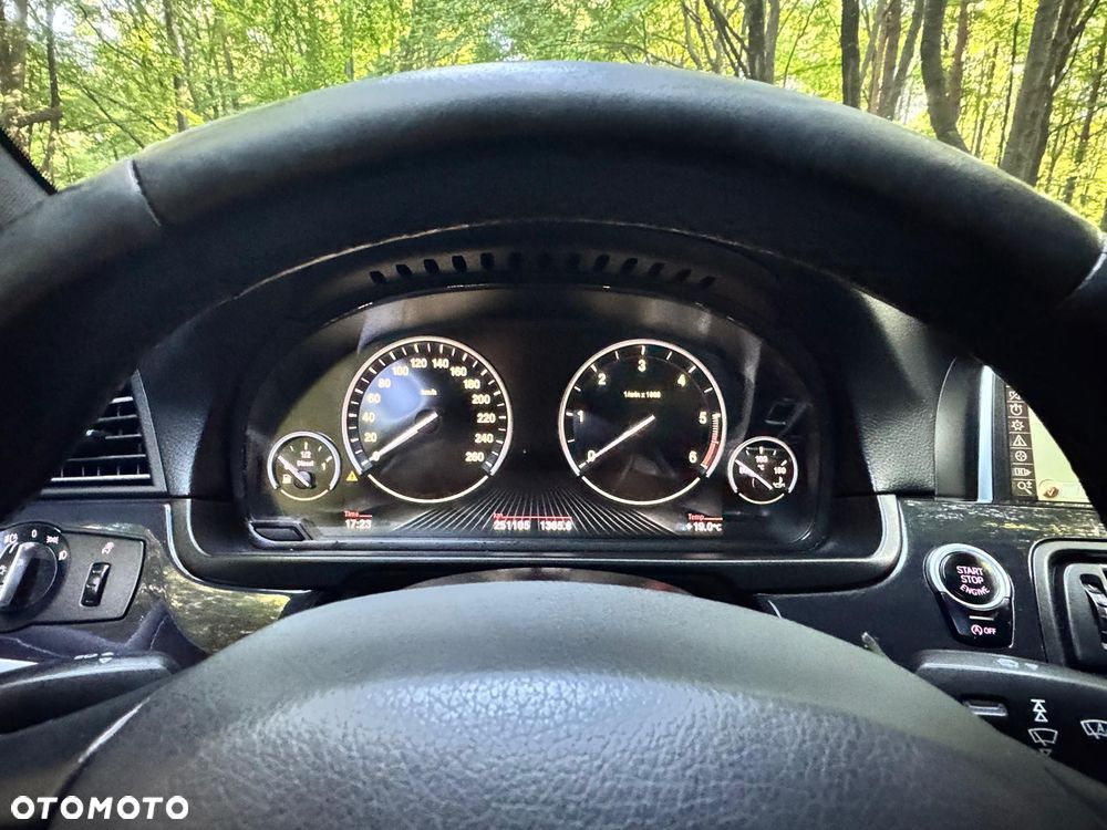 BMW Seria 5 520d Modern Line - 27