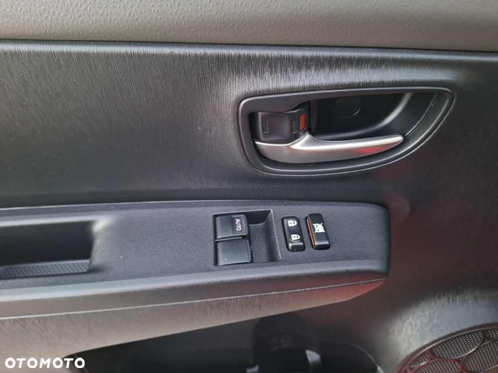 Toyota Yaris 1.0 Premium - 21