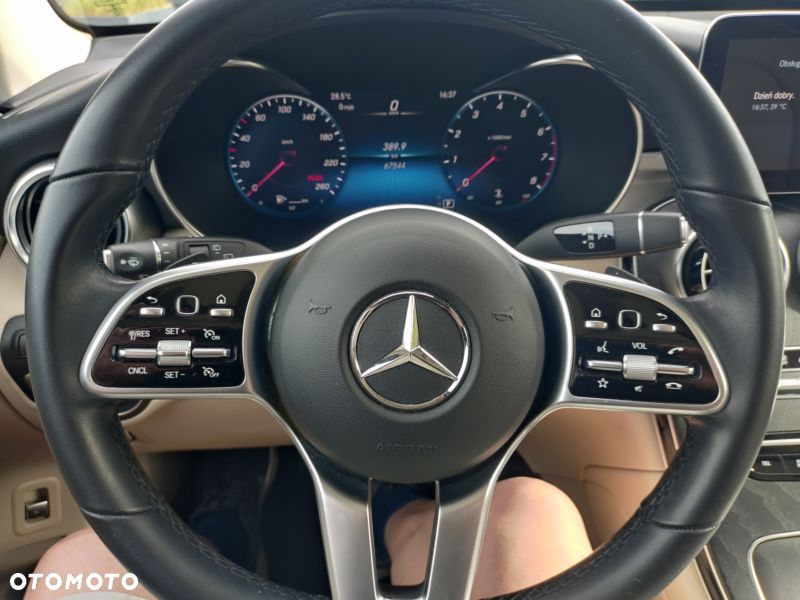 Mercedes-Benz GLC 300 4Matic 9G-TRONIC - 15