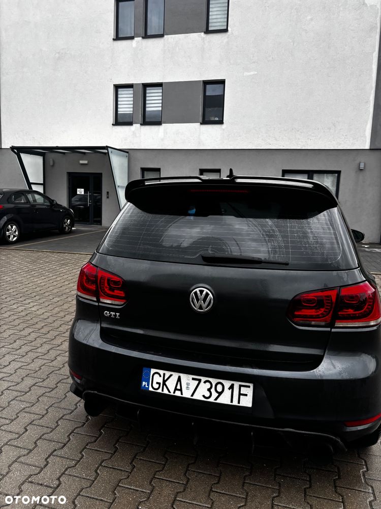 Volkswagen Golf 2.0 TSI GTI DSG - 9