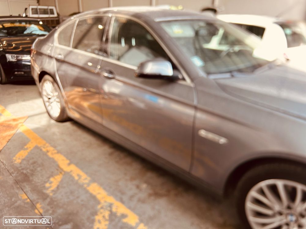 BMW 525 d Line Luxury Auto - 8