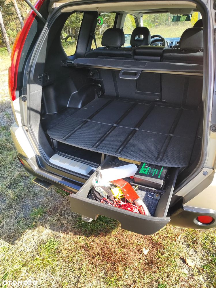 Nissan X-Trail - 8