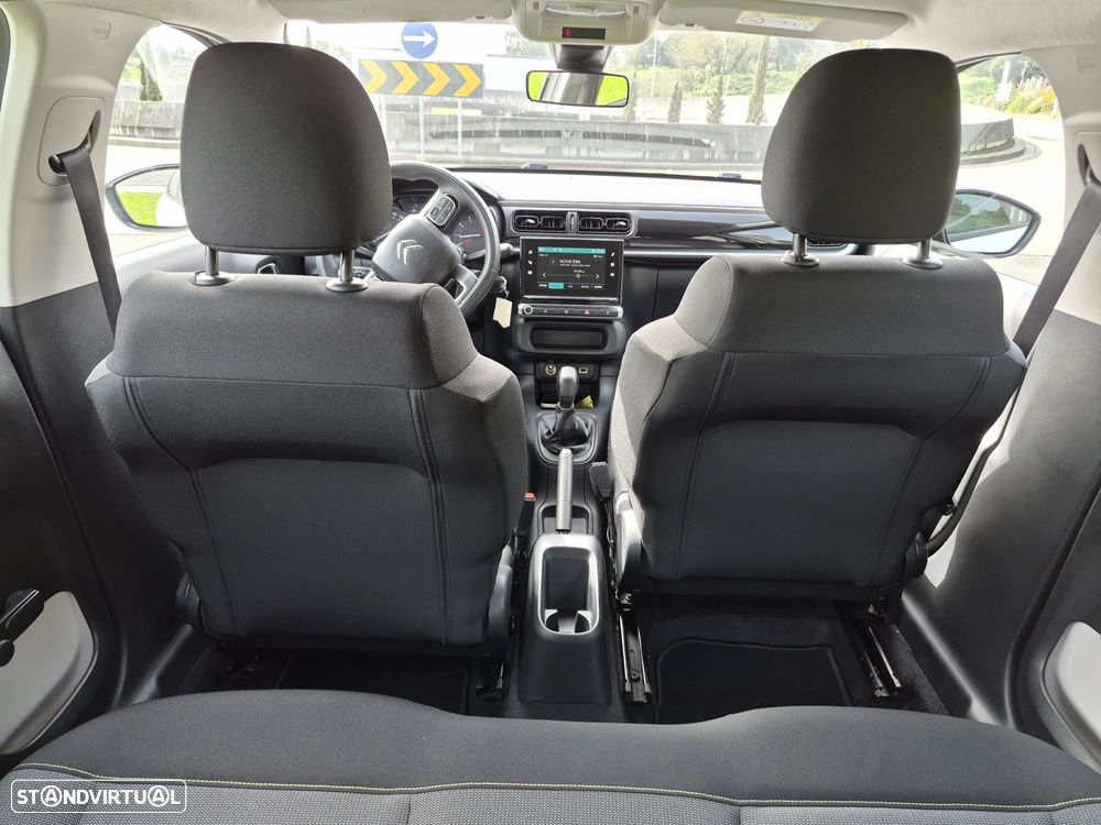 Citroën C3 1.2 PureTech Shine - 19