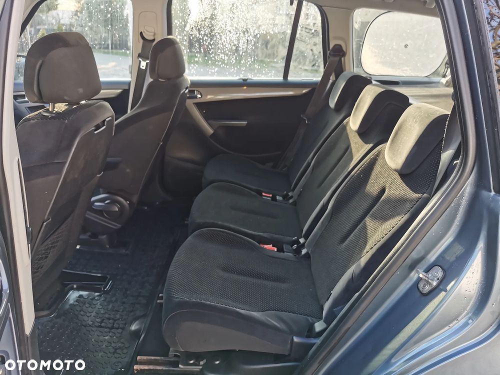 Citroën C4 Grand Picasso 2.0 16V EGS6 Exclusive - 9