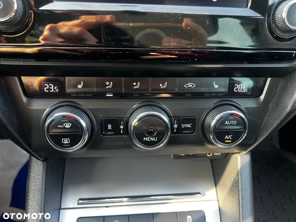 Skoda Octavia 2.0 TDI 4x4 Style - 24