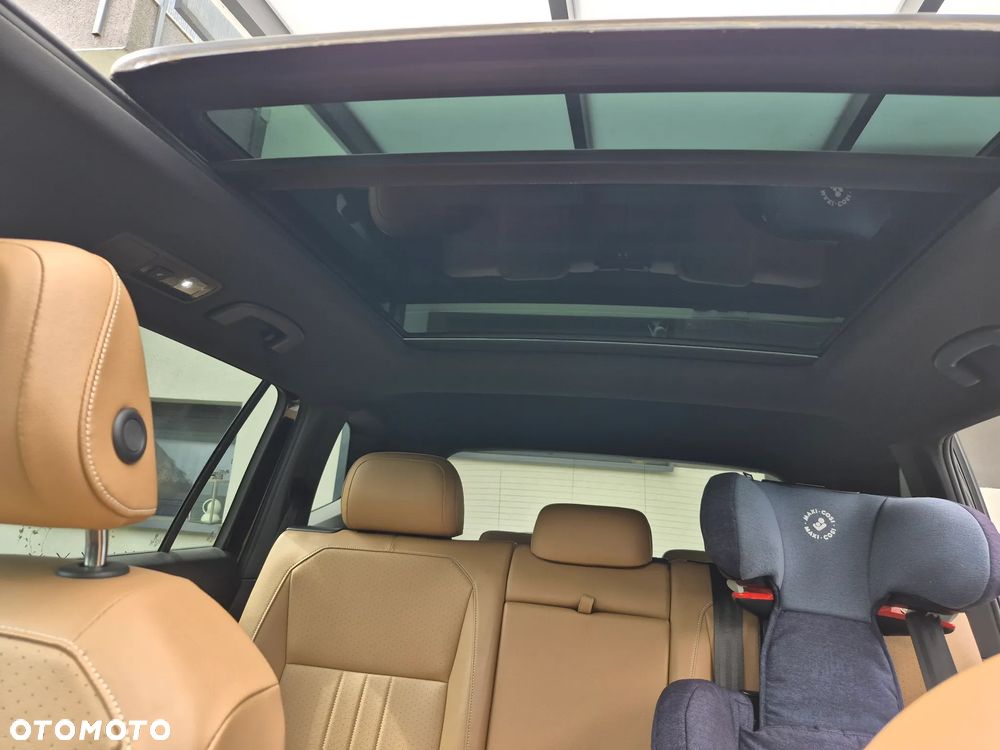 Volkswagen Tiguan Allspace 2.0 TSI 4Mot Highline DSG 7os - 28