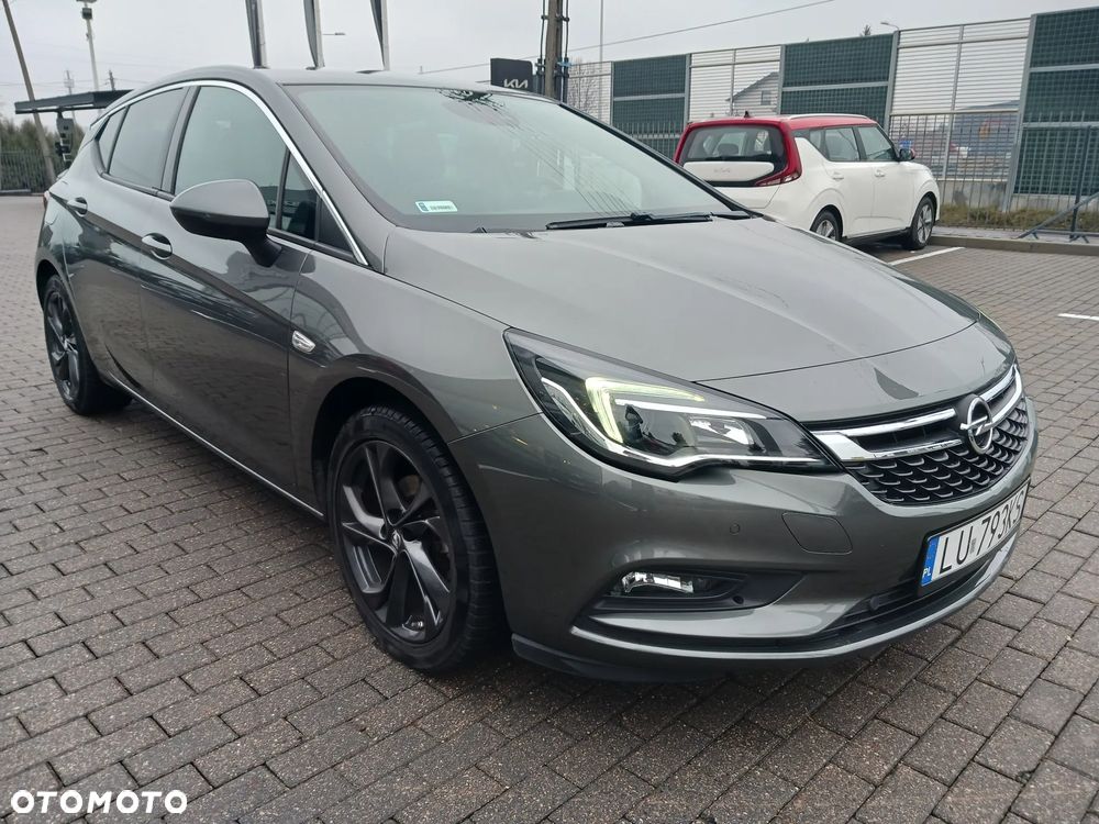 Opel Astra 1.4 T Elite - 1