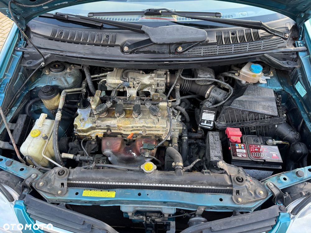 Nissan Almera Tino 1.8 Acenta - 19