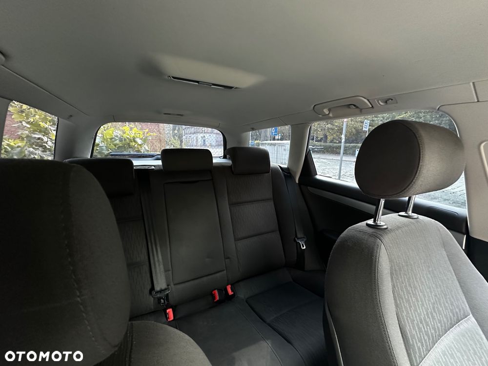 Audi A4 Avant 2.0 TDI DPF - 11