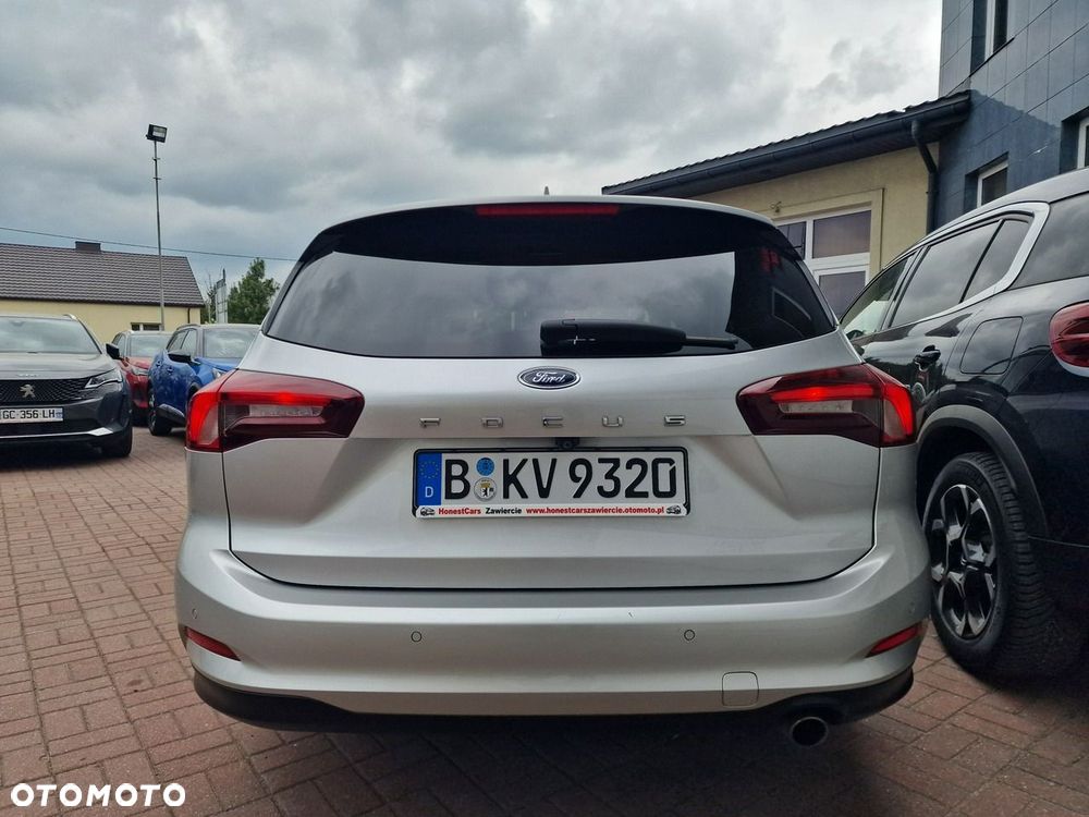 Ford Focus 1.5 EcoBlue Start-Stopp-System COOL&CONNECT - 8