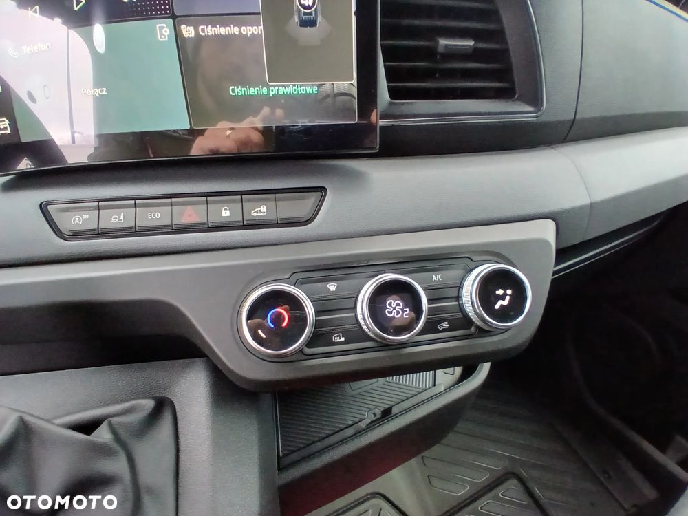 Renault Master Furgon L3H2 2.0dCi 150 - 11