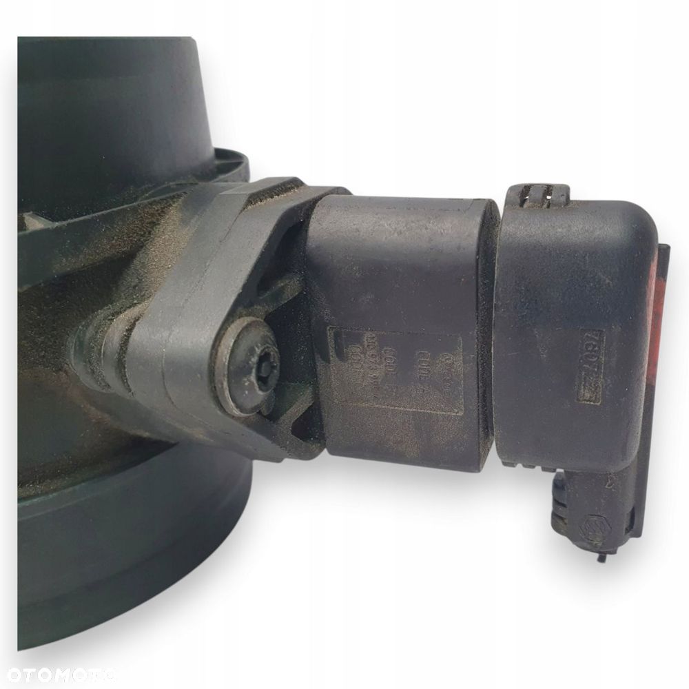 PRZEPŁYWOMIERZ VW Tiguan I Golf V Audi A3 A4 2.0 TDI 0281002461 074906461B - 4