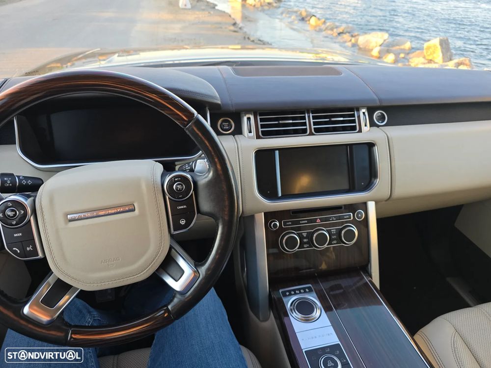 Land Rover Range Rover 3.0 SDV6 HEV Autobiography - 26