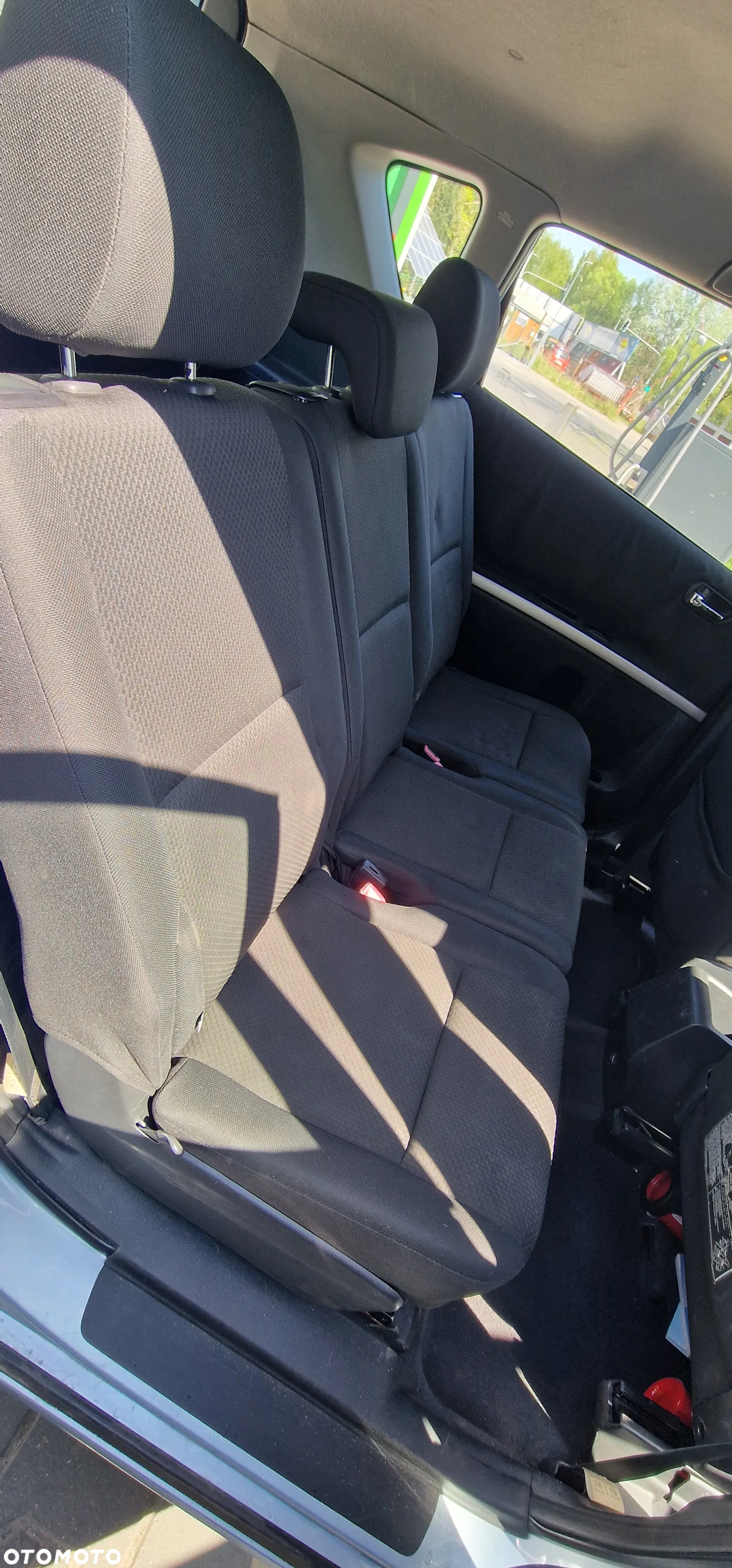 Toyota Corolla Verso - 9