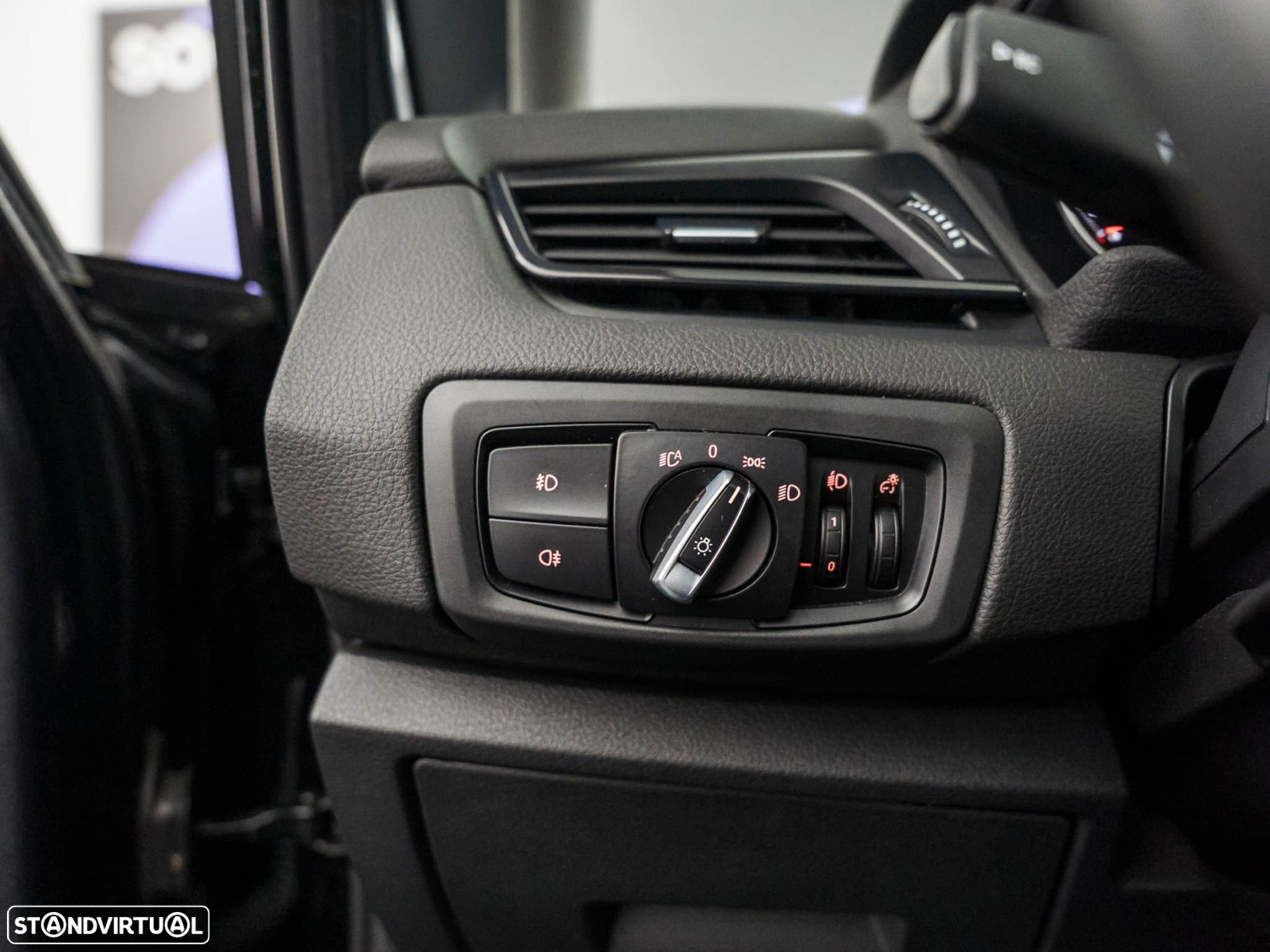 BMW 216 Gran Tourer d Auto - 16