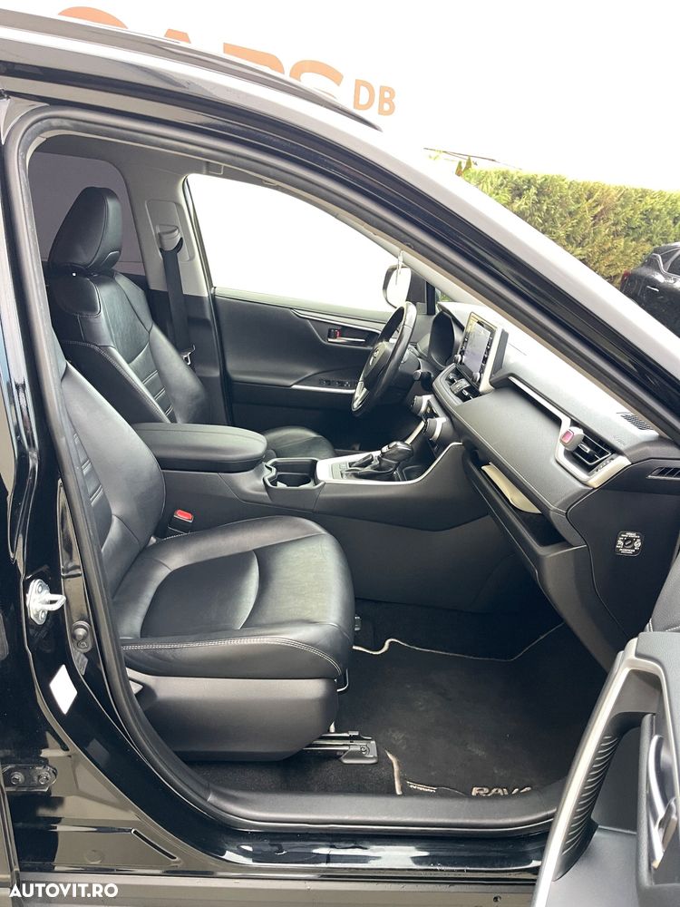 Toyota RAV4 2.5 Hybrid VVT-iE 4x2 Dynamic - 24