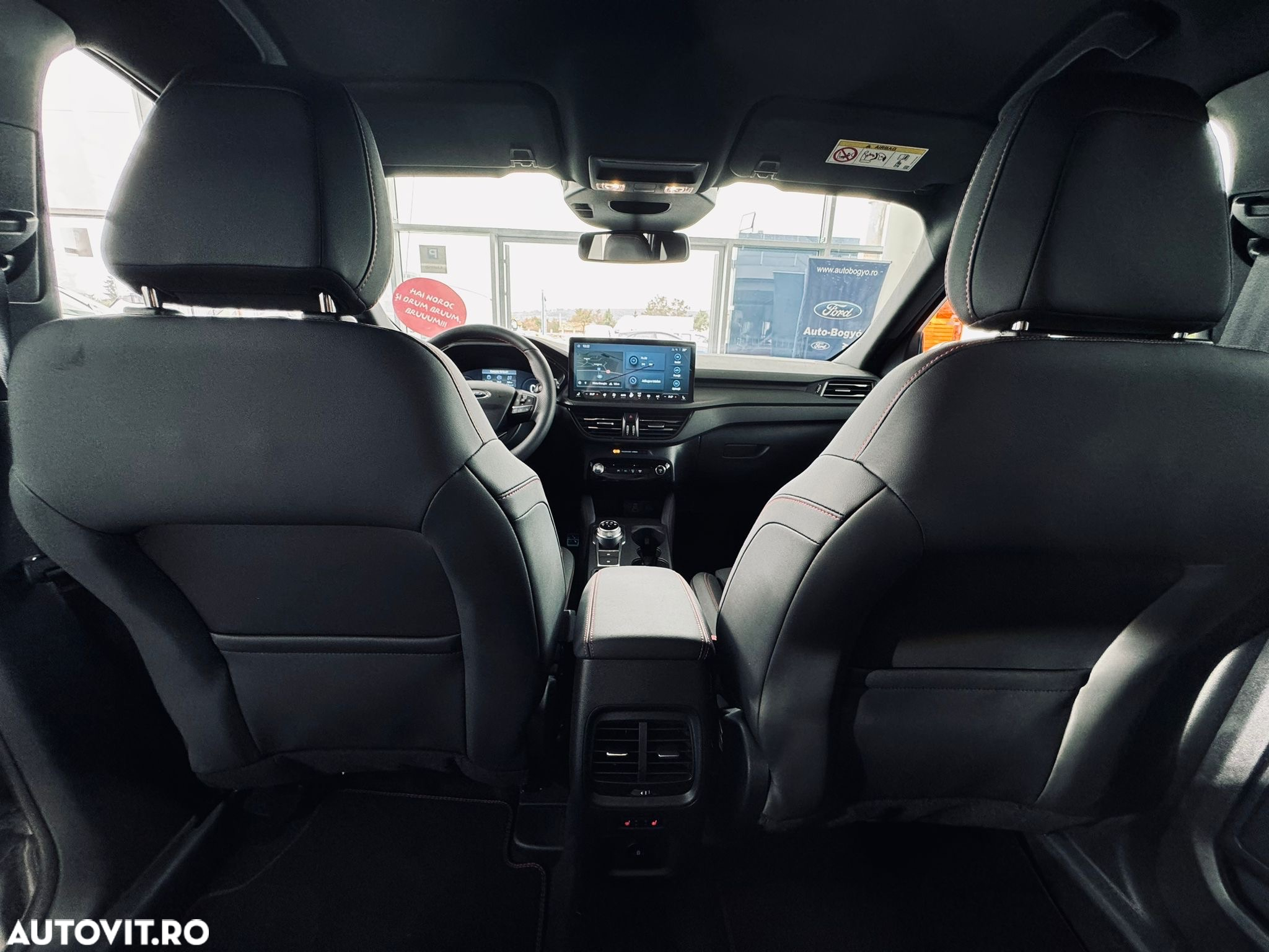 Ford Kuga 2.5 Duratec FWD PHEV ST-Line X - 16