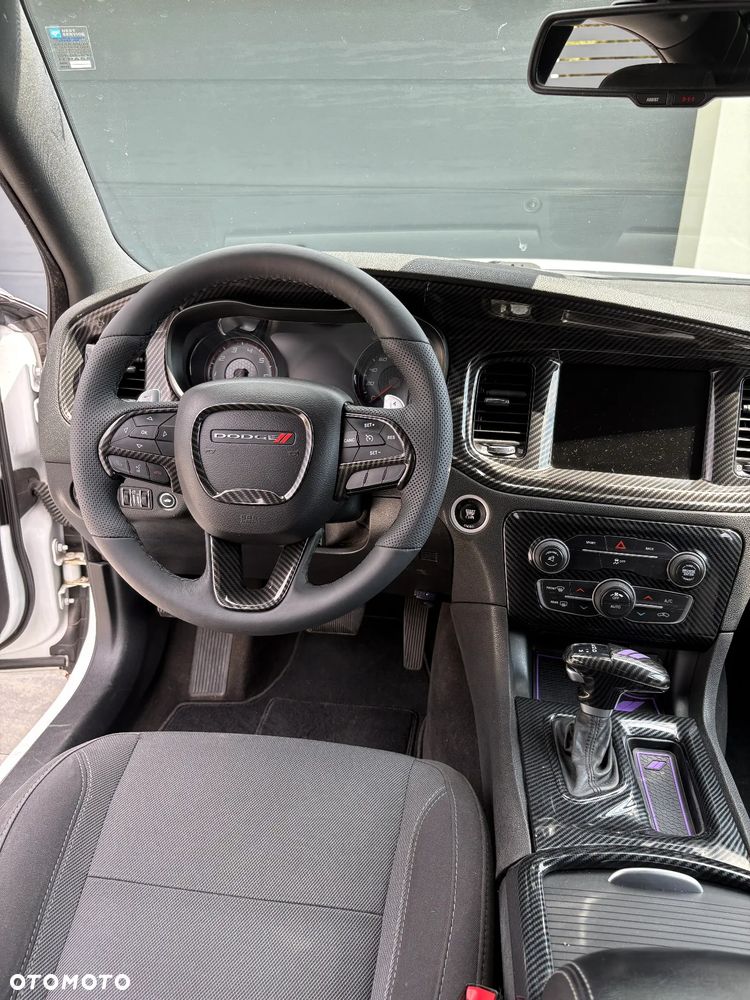 Dodge Charger 5.7 R/T - 15