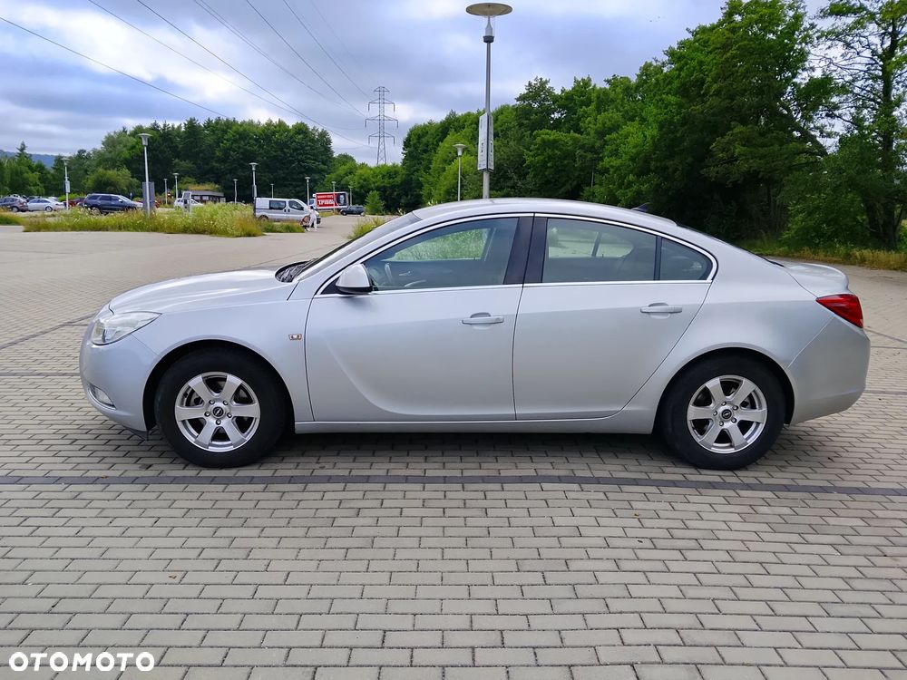 Opel Insignia 1.8 - 13