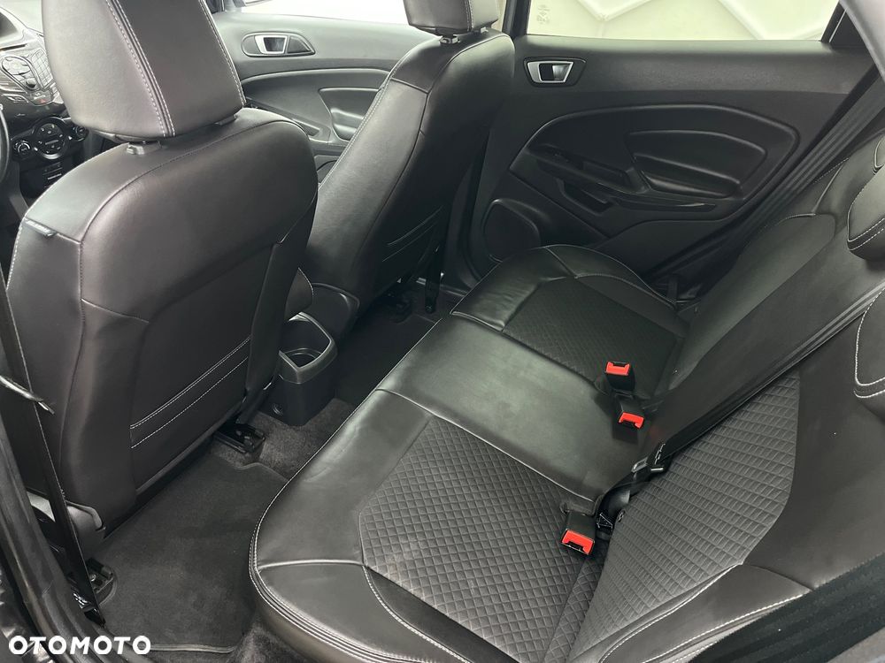 Ford EcoSport - 24