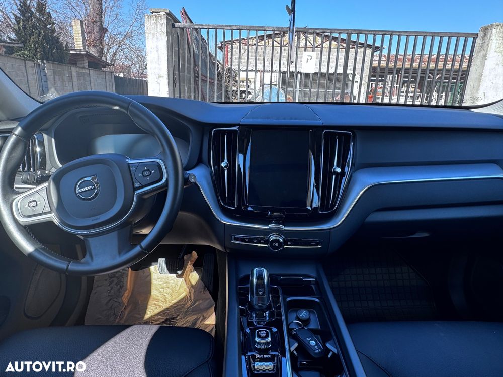 Volvo XC 60 T8 Twin Engine AWD Inscription - 29