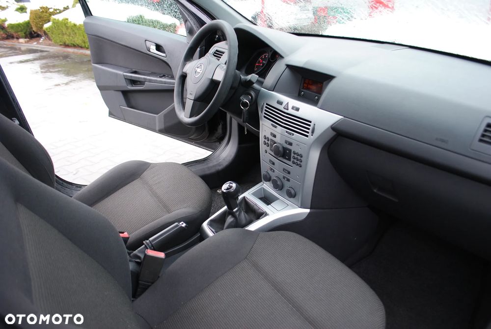 Opel Astra 1.6 Edition - 12