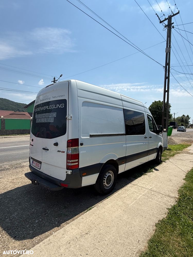 Mercedes-Benz Sprinter - 9
