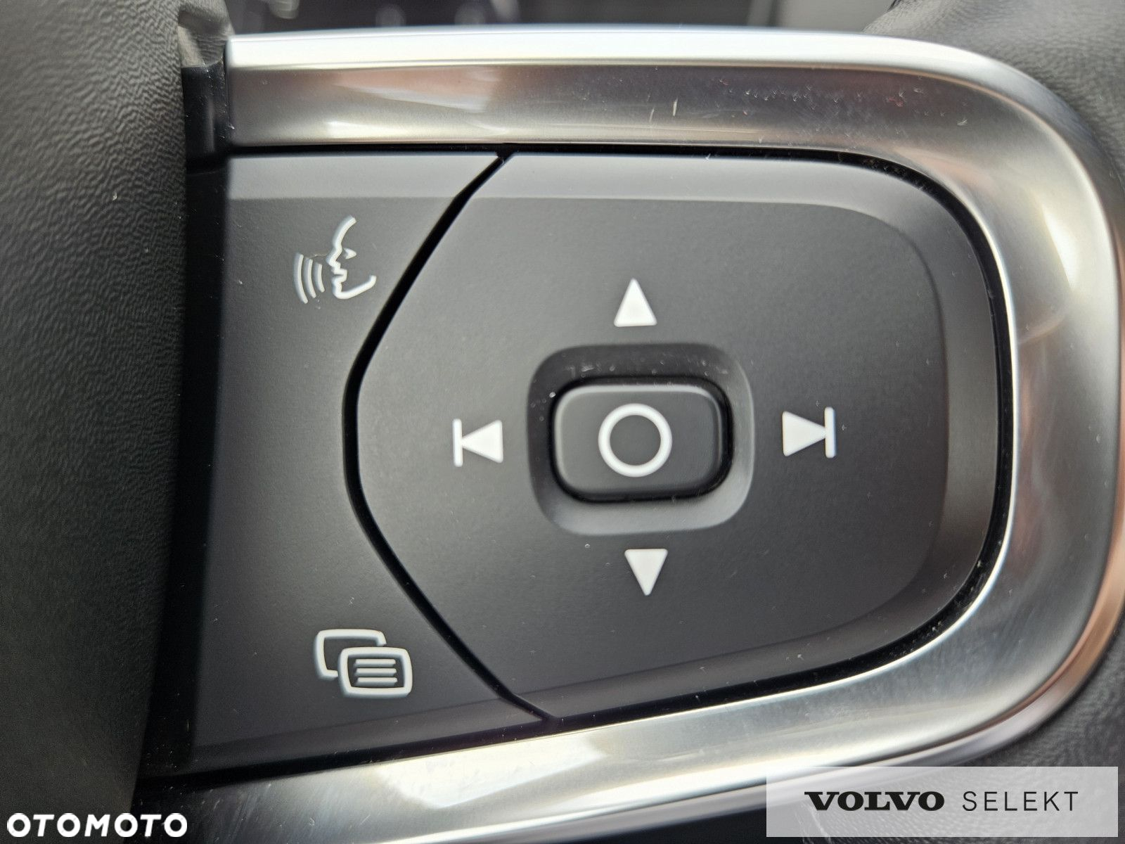 Volvo XC 40 - 22