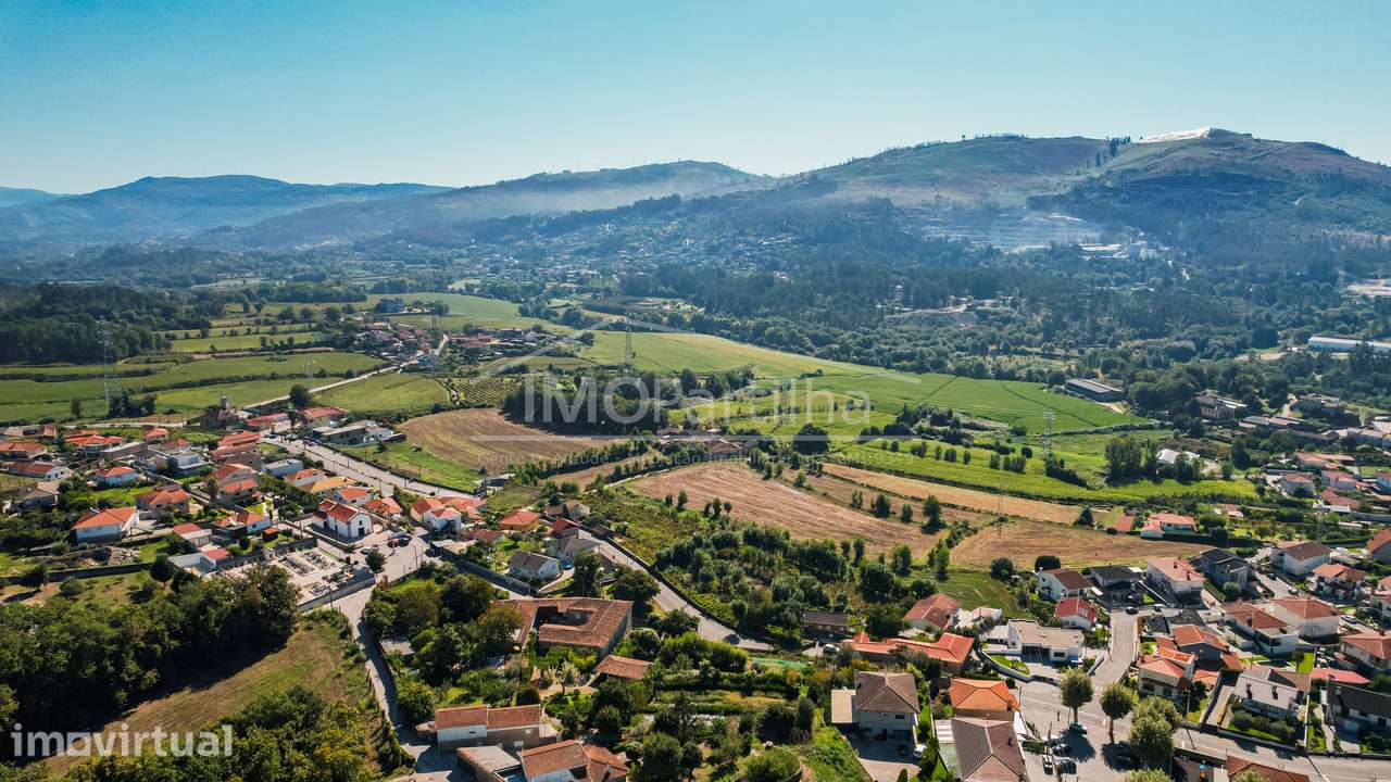 Lote 10 | 560 m² | Santo Emilião, Póvoa de Lanhoso, Braga - Grande imagem: 5/17
