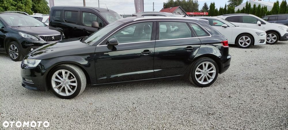 Audi A3 Sportback - 12