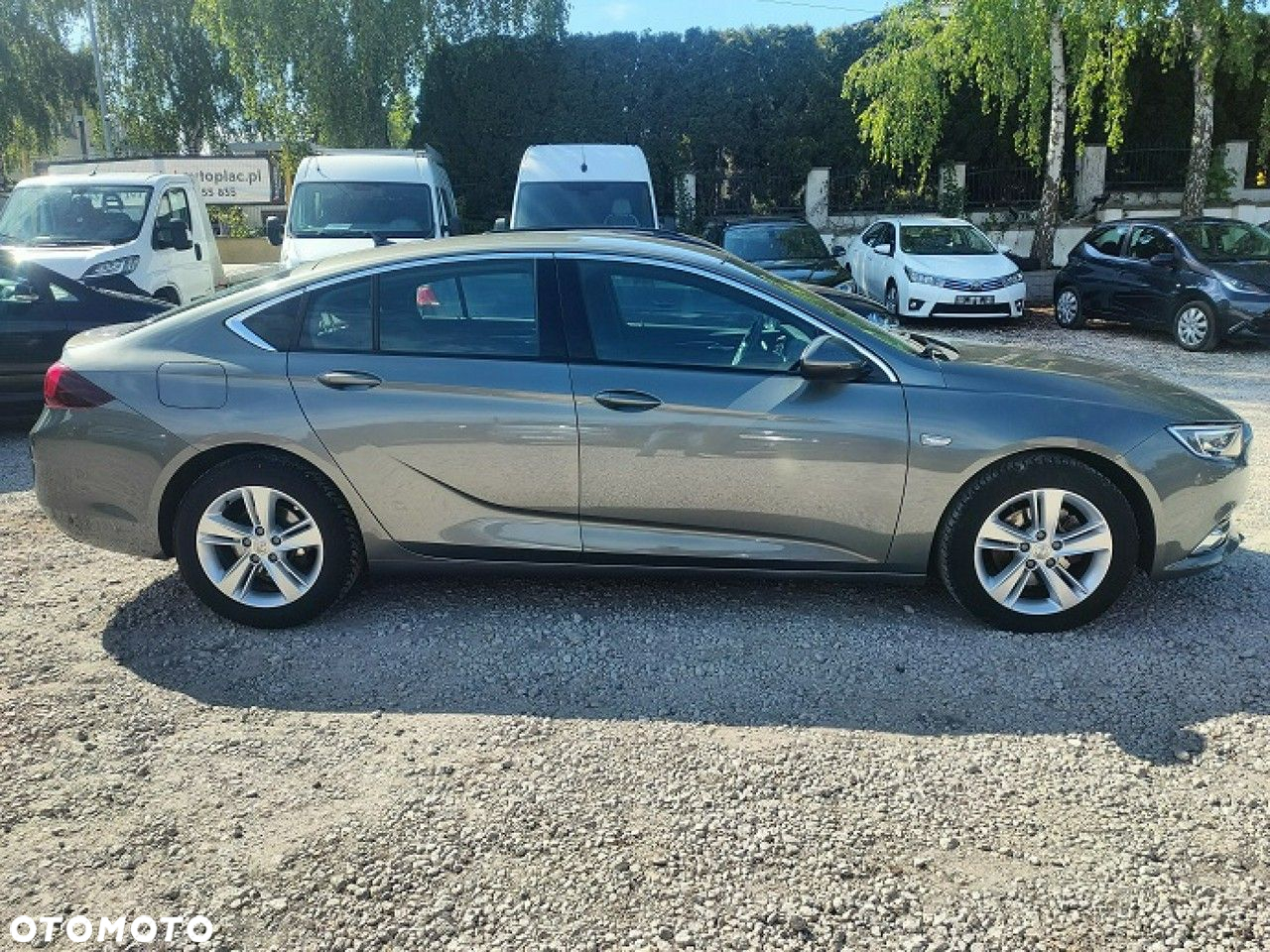 Opel Insignia - 12