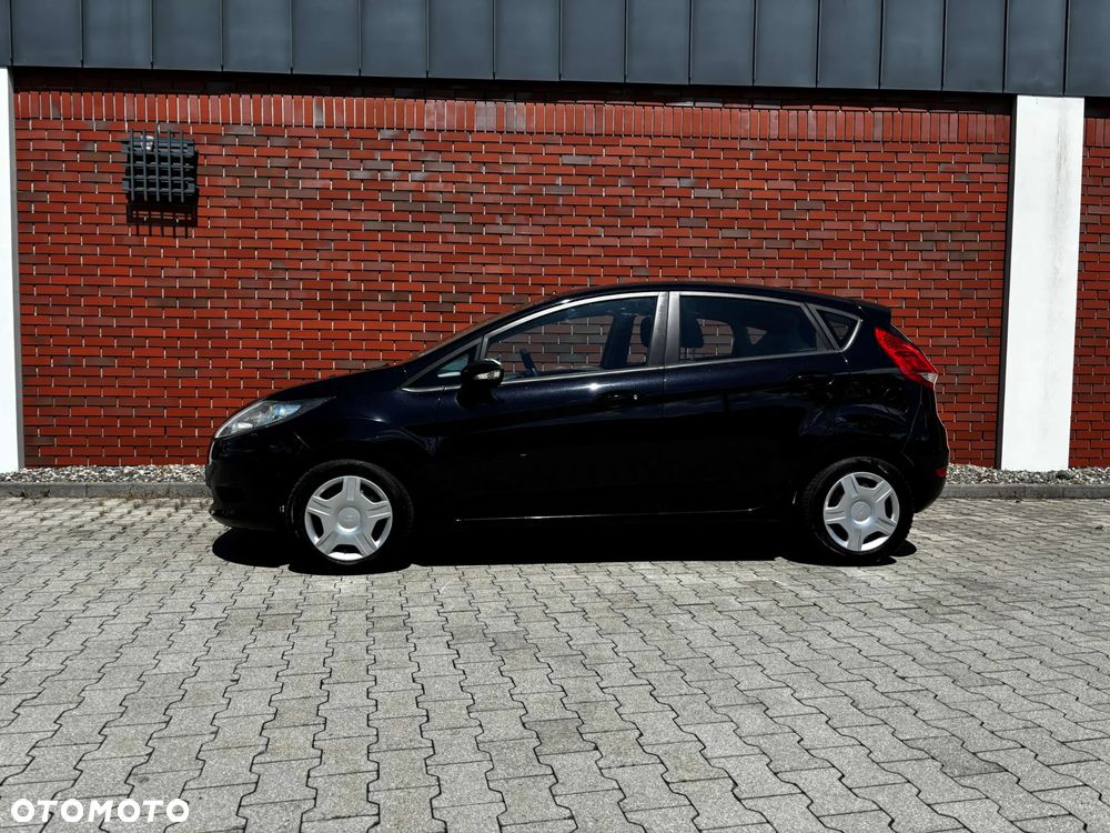 Ford Fiesta 1.25 Trend - 12