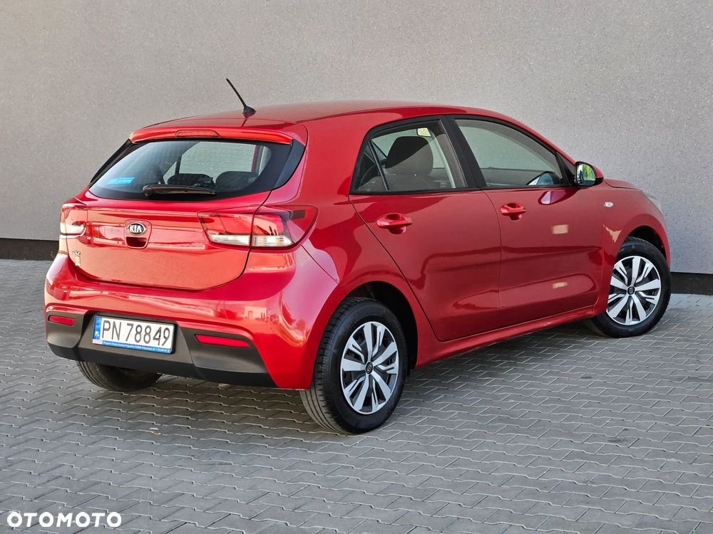 Kia Rio 1.2 L - 14