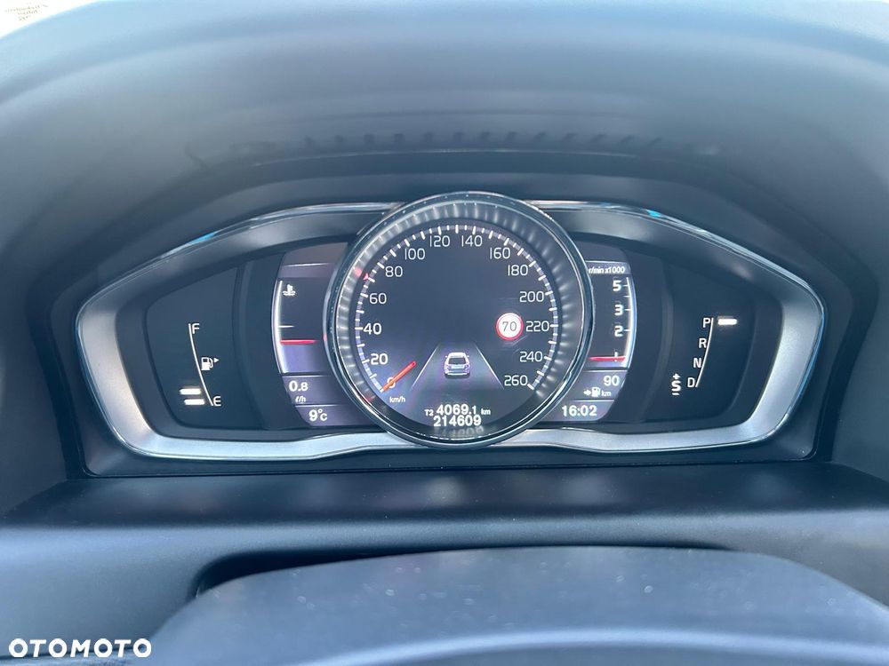 Volvo XC 60 D4 Geartronic Momentum - 30