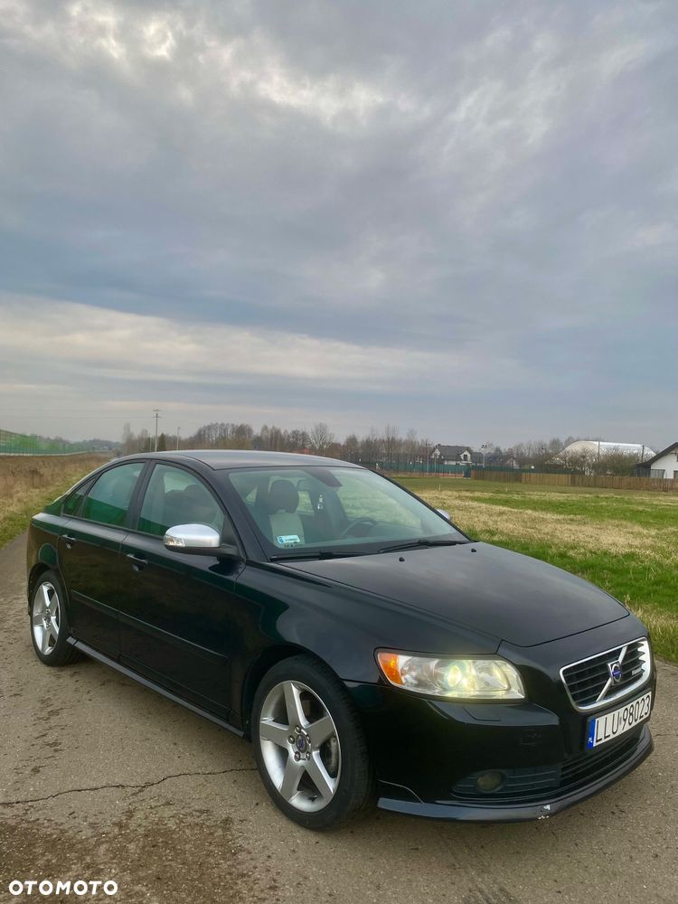 Volvo S40 2.0D R-Design Summum - 4