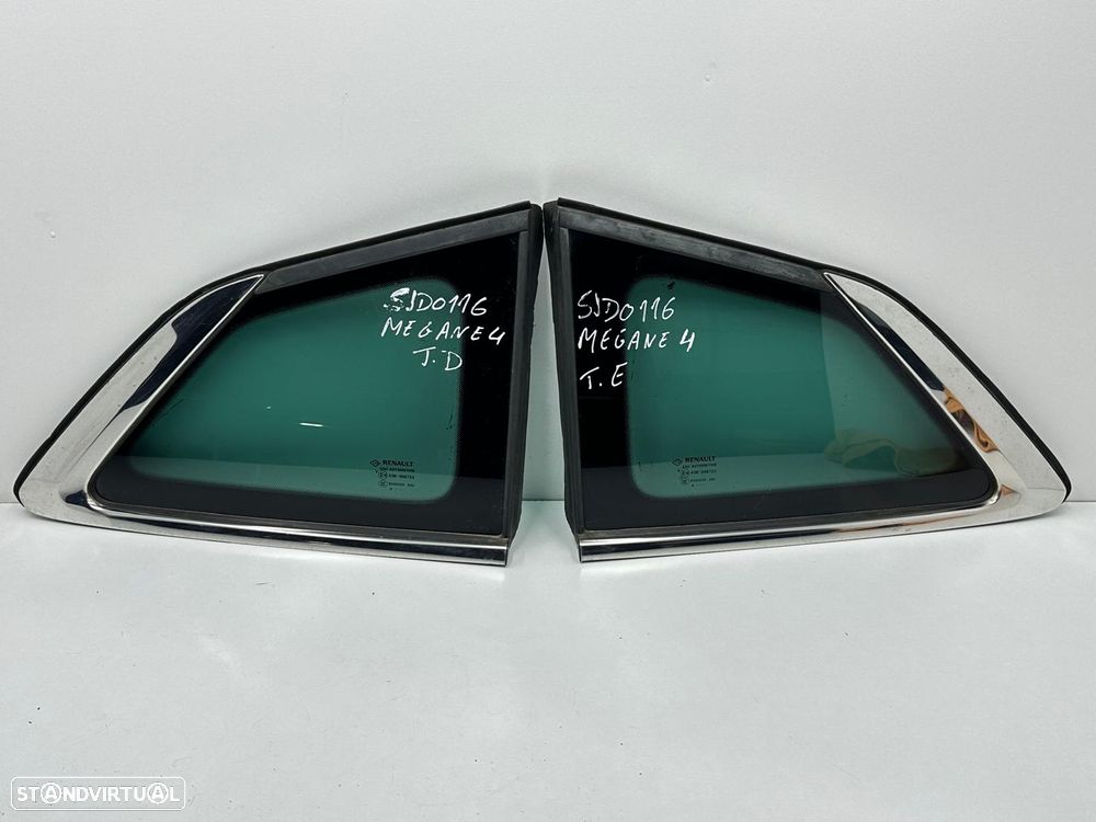 Vidro Painel Trás Direito / Esquerdo - Renault Megane IV (2016)