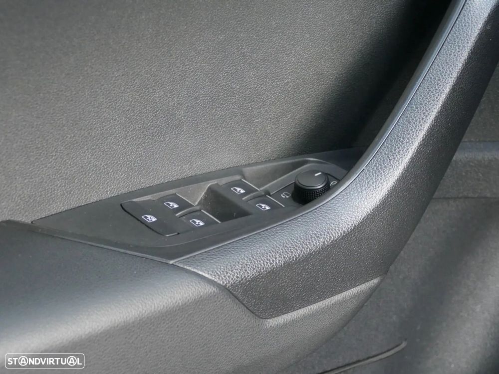 Skoda Karoq 2.0 TDI Ambition - 30