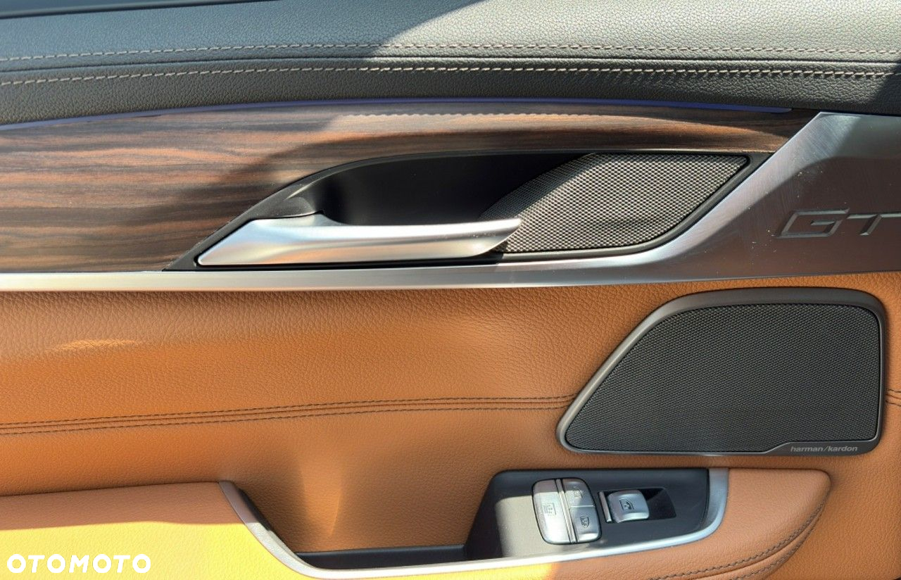BMW 6GT - 15